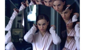 Nina --Natalie Portman-- looks into the mirror