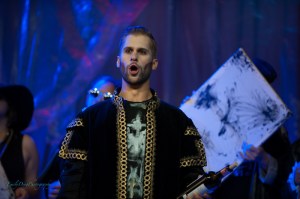 Baritone Adrian Kramer