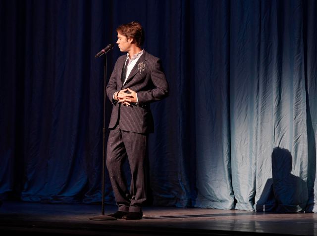 Rufus Wainwright captivated the Gala crowd at the Four Seasons Centre (photo by Michael Cooper)