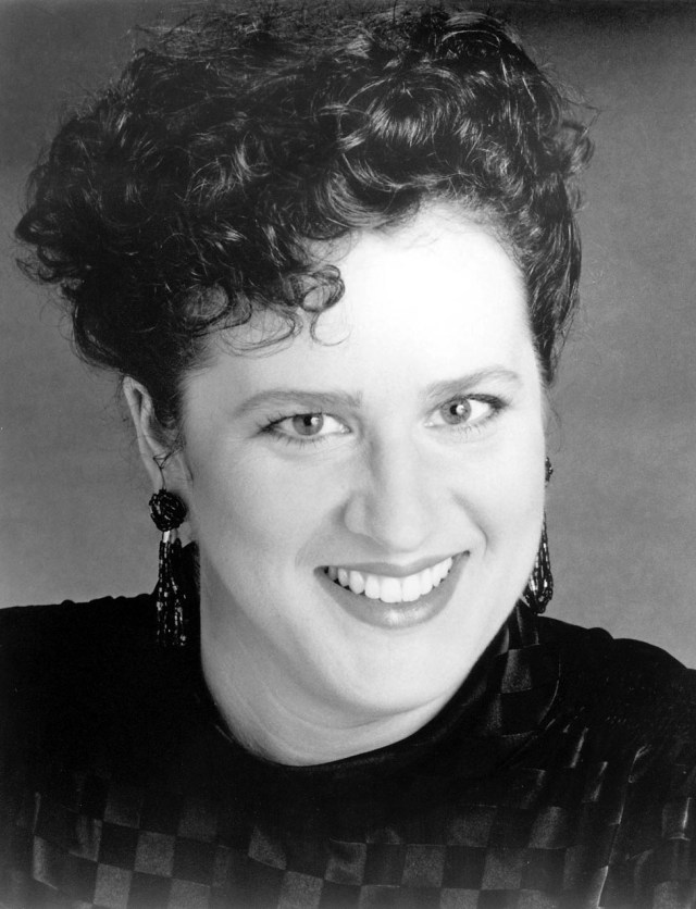 Mezzo-soprano Laura Pudwell