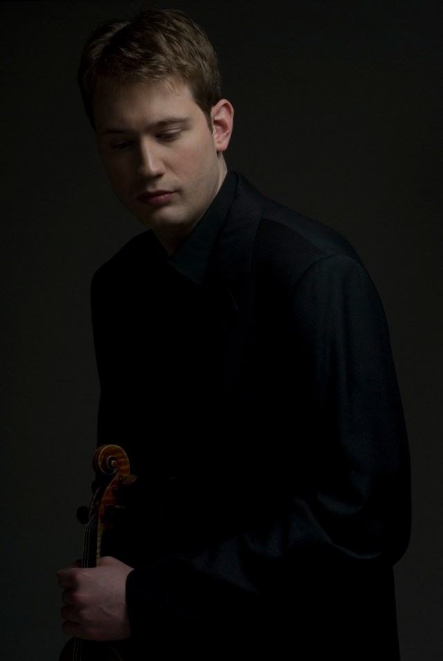 Violinist Jonathan Crow