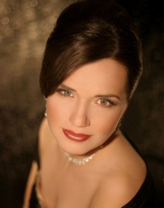 Soprano Kelly Kaduce (photo by Devon Cass)