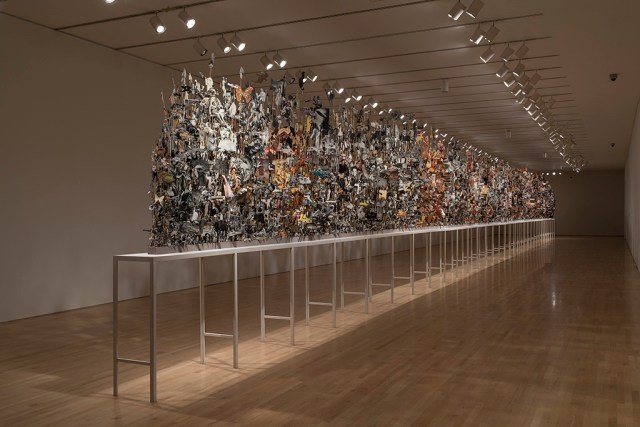 Geoffrey Farmer: Leaves of Grass, 2012 installation view, 2014-2015 at the National Gallery of Canada Courtesy of the artist, Catriona Jeffries Gallery, Vancouver and Casey Kaplan, New York Photo © NGC