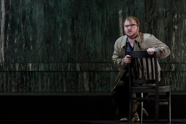 Owen McCausland as Testo in Il combattimento di Tancredi e Clorinda (Photo: Chris Hutcheson)