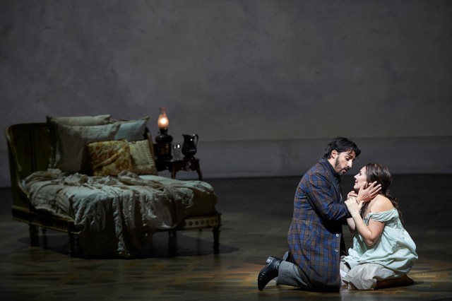 1052 – Charles Castronovo as Alfredo and Ekaterina Siurina as Violetta in the COC’s production of La Traviata, 2015. Conductor Marco Guidarini, director Arin Arbus, set designer Riccardo Hernandez, costume designer Cait O’Connor, and lighting designer Marcus Doshi. Photo: Michael Cooper Michael Cooper Photographic Office- 416-466-4474 Mobile- 416-938-7558 66 Coleridge Ave. Toronto, ON M4C 4H5