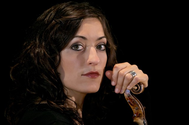 elisa-citterio-violin-and-guest-director