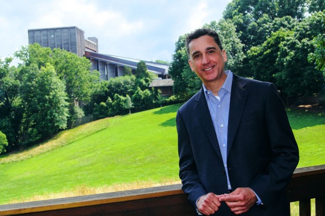 Emil de Cou - head shot