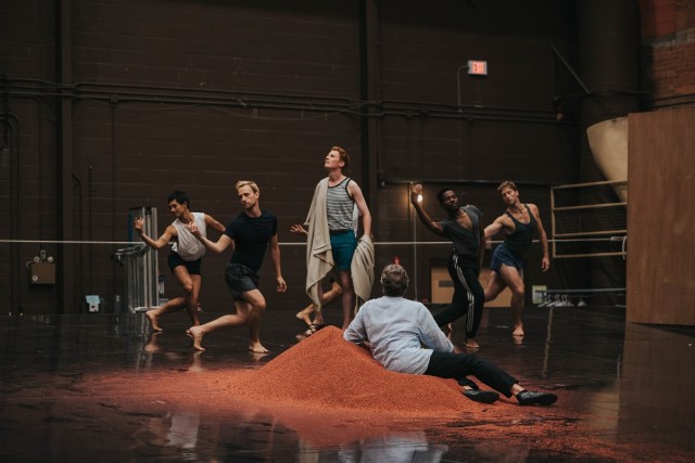 resized_IsaiahBell_Antinous_ThomasHampsondancers_photo_Gaetz_Photography