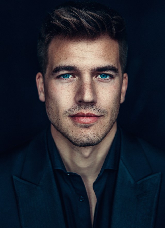 Douglas Williams Headshot